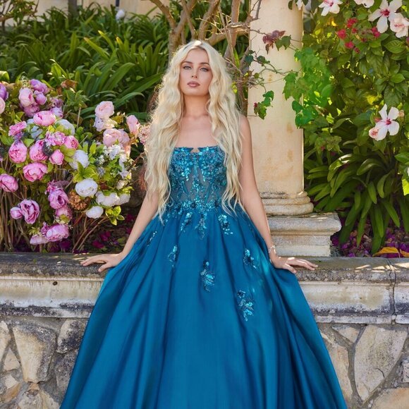 Juliet Dresses & Skirts - New Maxi Glamorous Sleeveless Floral Long Beaded Dress w/ Lace Up Back JT2617U